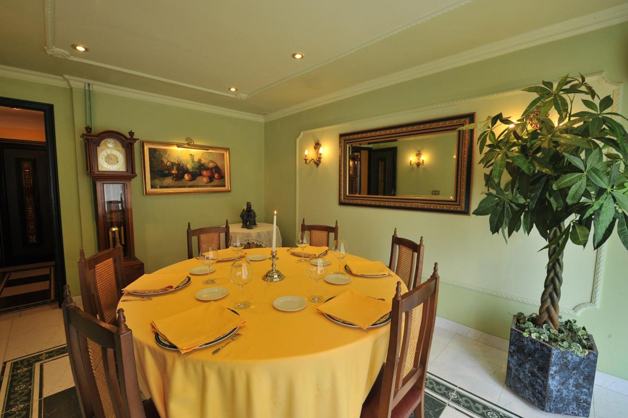 Hotel Tall De Conill Capellades ภายนอก รูปภาพ